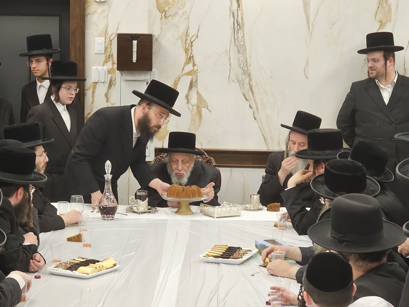 האדמו"ר מקופיטשניץ בביקור בארה"ב