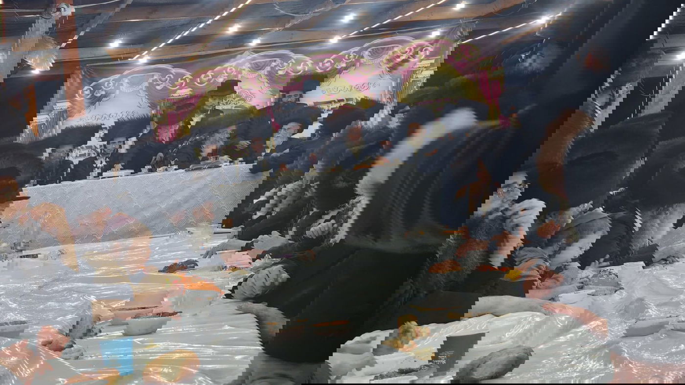 האדמו"ר מביאלה בשב"ק ב'מעלה עמוס'