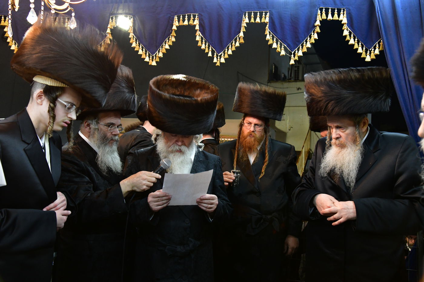 שמחת נישואי בת האדמו"ר משומרי אמונים אשדוד, עב"ג נכד האדמו"ר מלויעב טשערנוביל