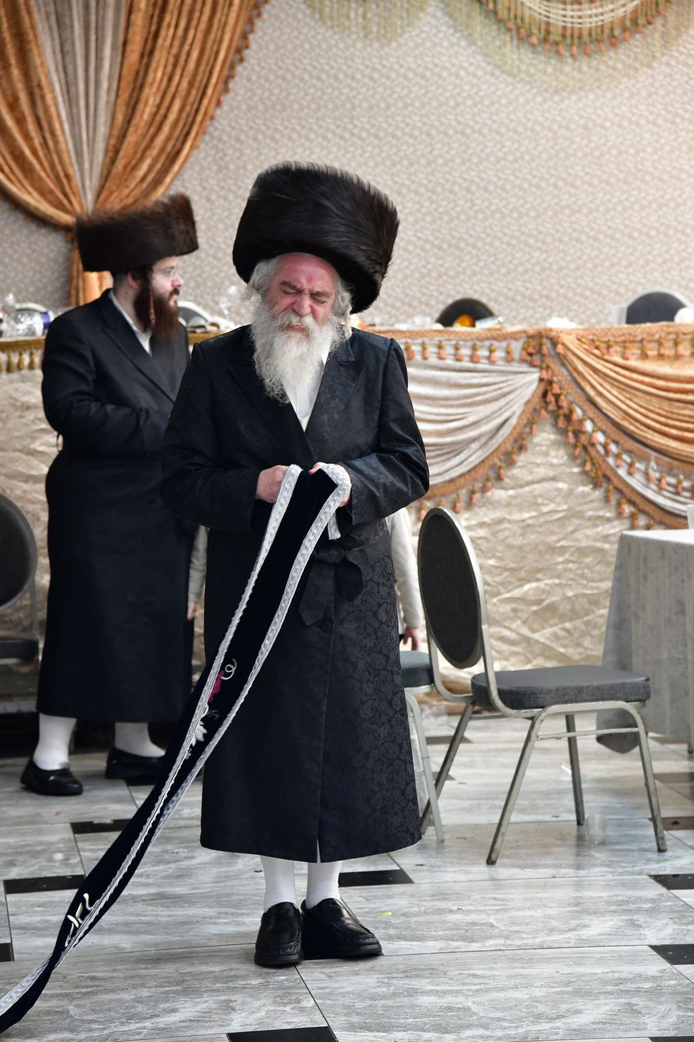 שמחת נישואי בת האדמו"ר משומרי אמונים אשדוד, עב"ג נכד האדמו"ר מלויעב טשערנוביל