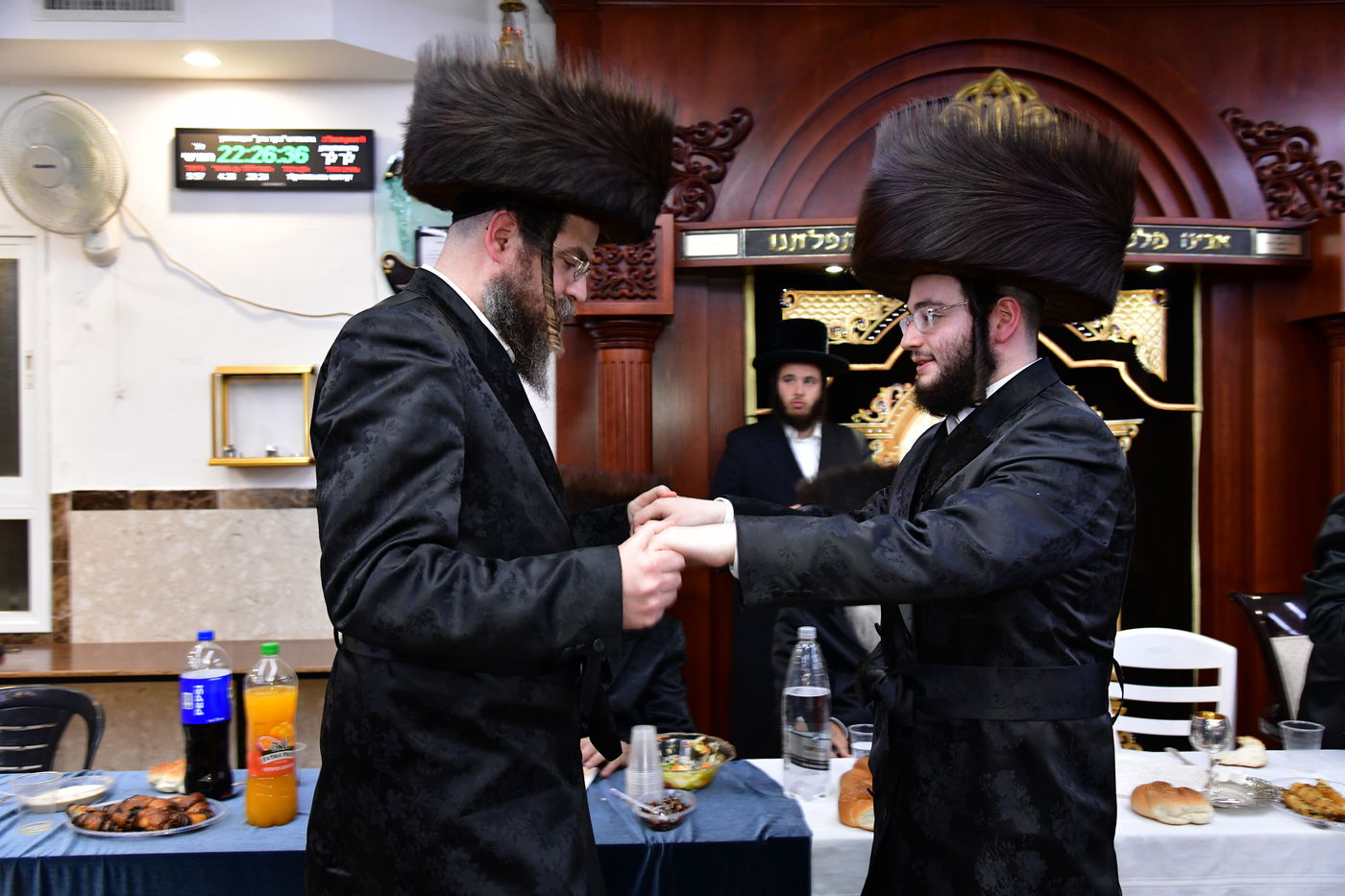 שמחת השבע ברכות בחצרות 'מאור החיים' - פיטסבורג 