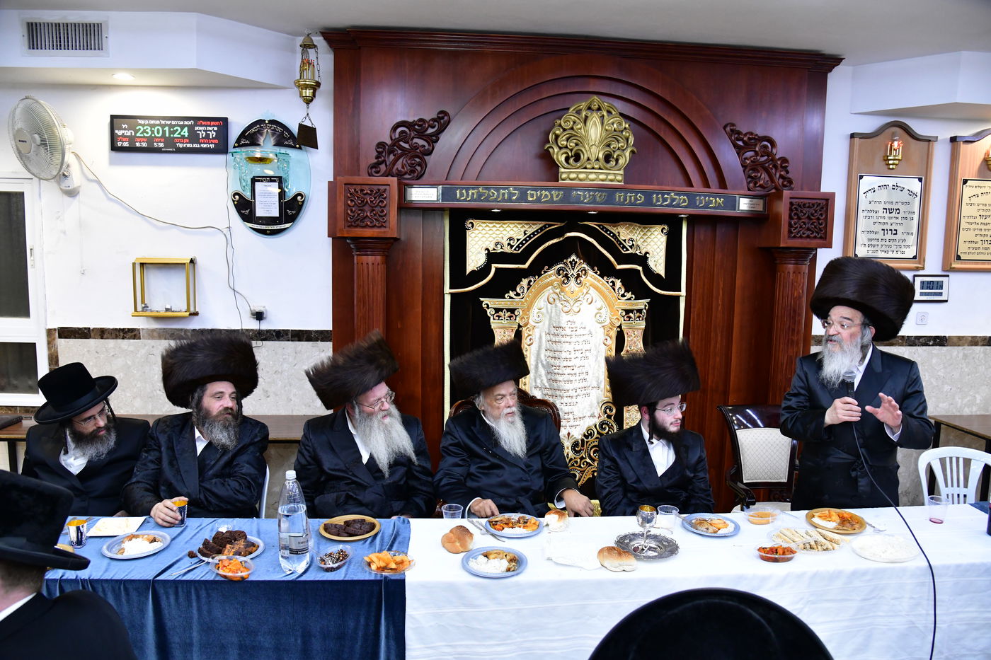 שמחת השבע ברכות בחצרות 'מאור החיים' - פיטסבורג 