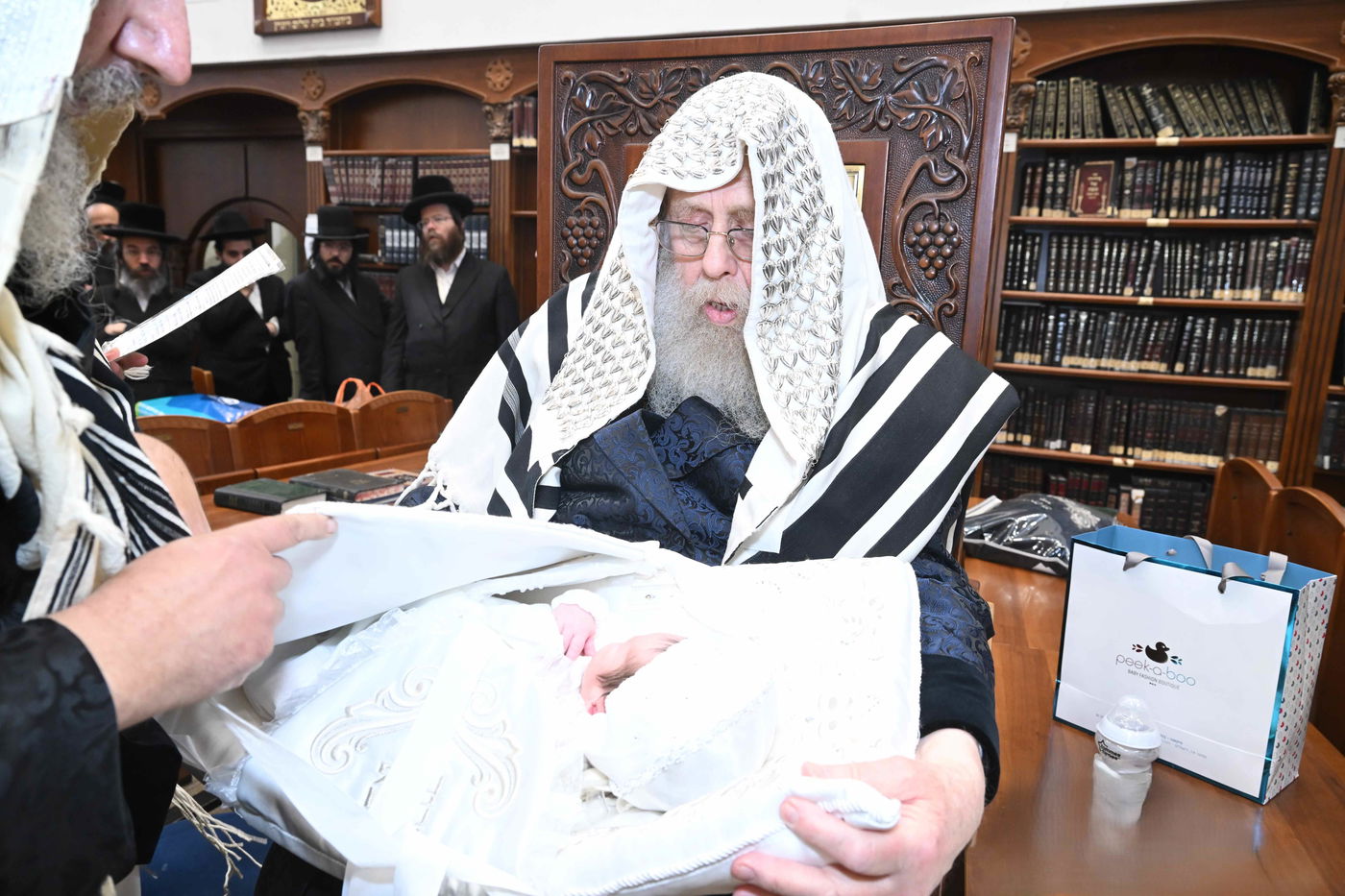 שמחת הברית בחצרות רימנוב - קומרנא - טעמשוואר