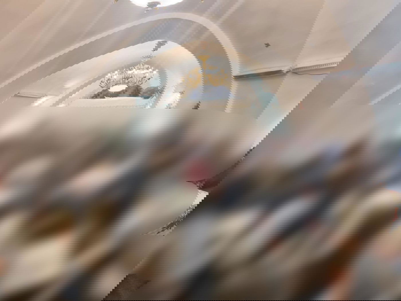 תעלה תפילתנו לפני כסא הכבוד. הניצולות בתפילה