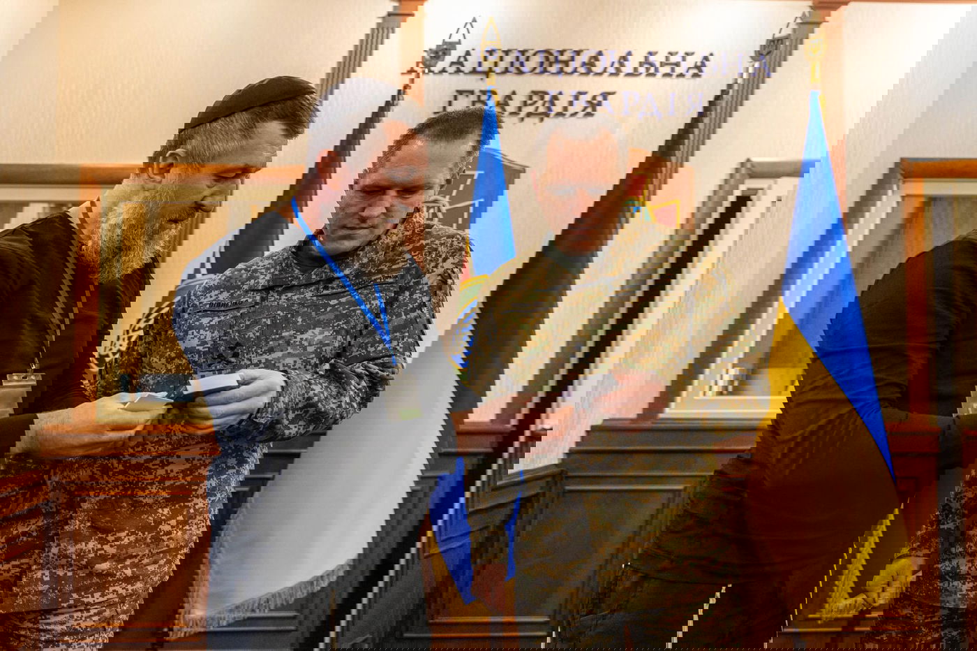 חלוקת מאה אלף תהלים ליהודים וחיילים אוקראינים בחזית 