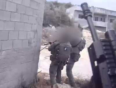 תיעוד דרמטי: מסתערבים מחסלים מחבל שתכנן פיגוע | צפו