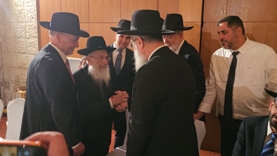 הראשל"צ וסב החתן