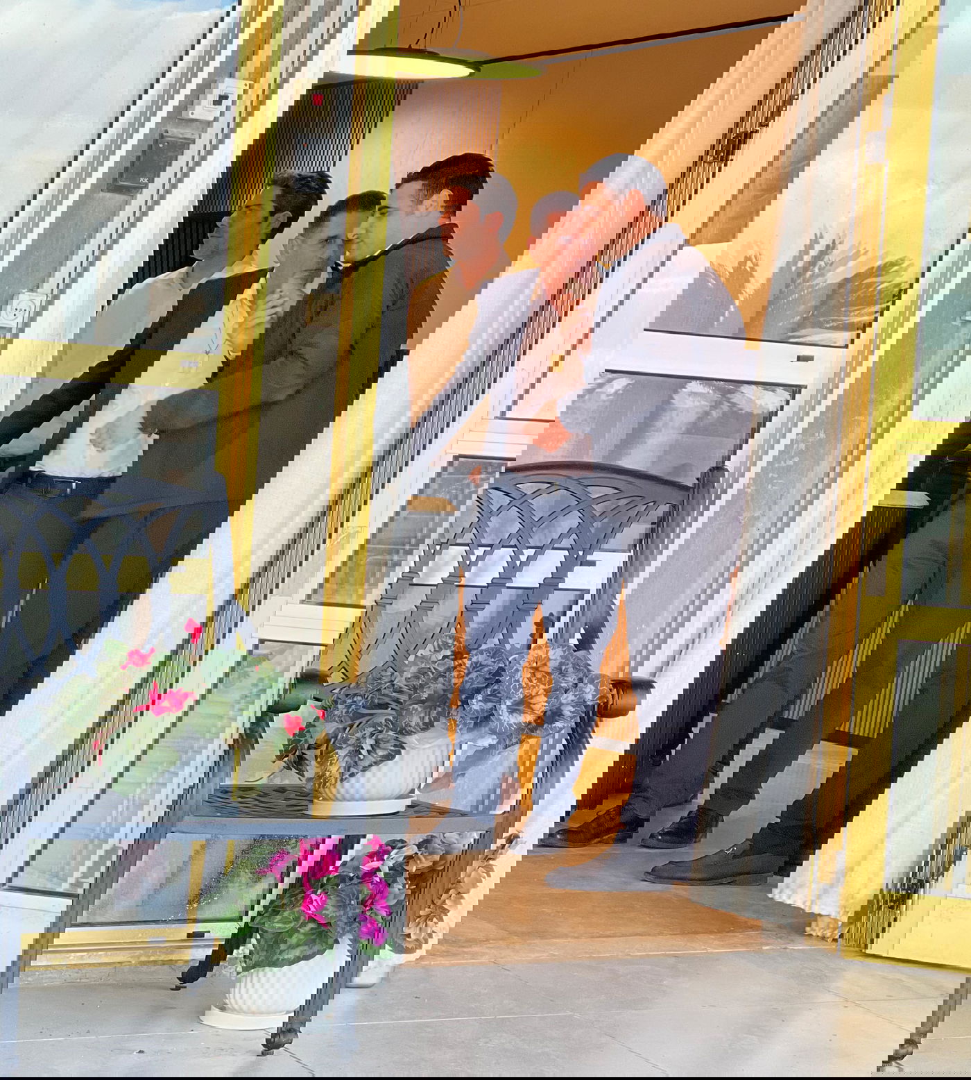 זופניק בכיכר • כל התמונות, הנייעס והחשיפות של השבוע