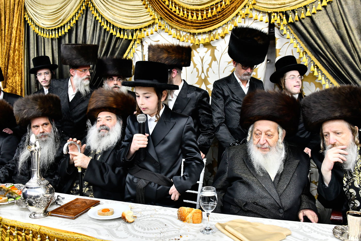 שמחת הבר מצווה לבן זקוניו של האדמו"ר מקודינוב 