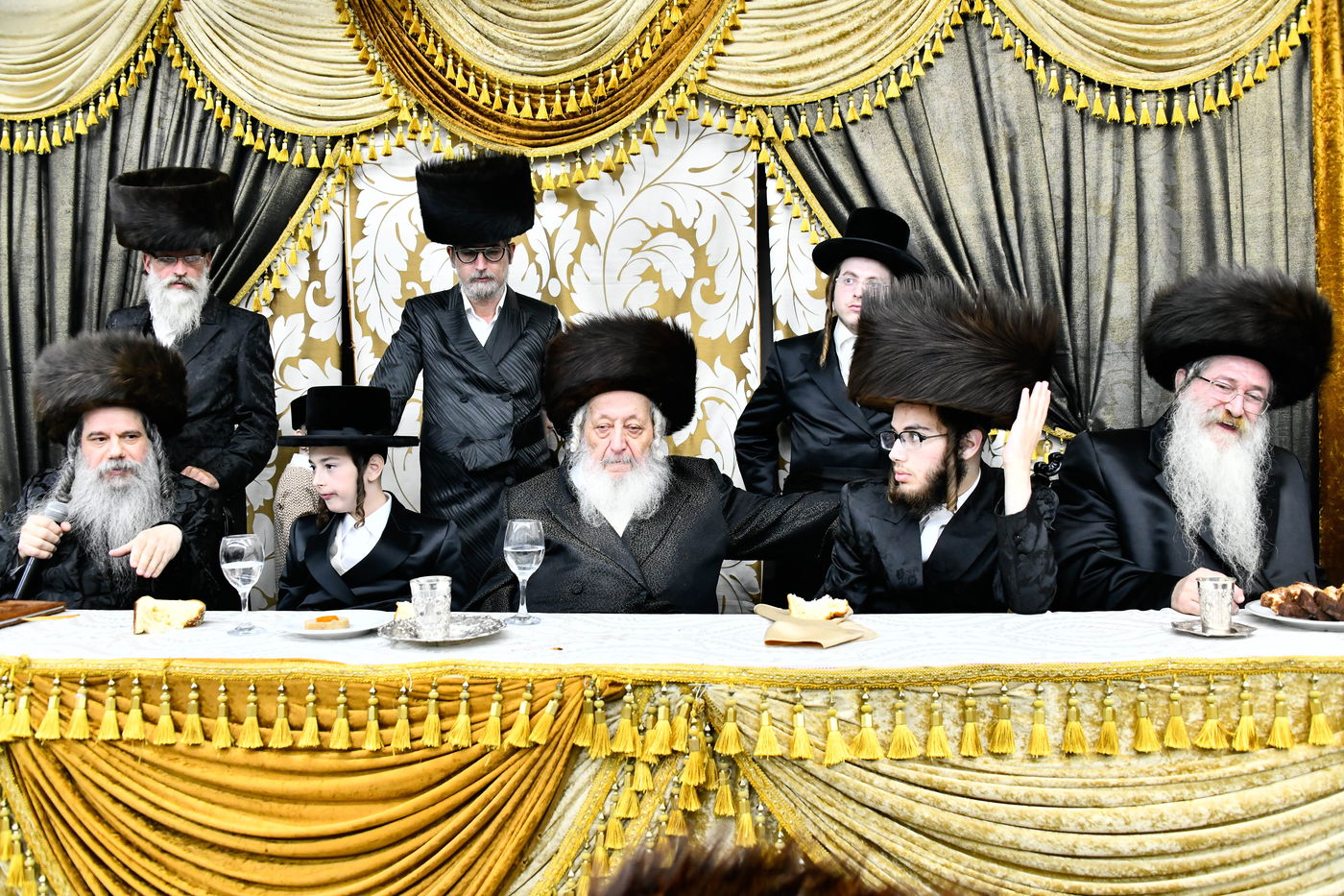 שמחת הבר מצווה לבן זקוניו של האדמו"ר מקודינוב 