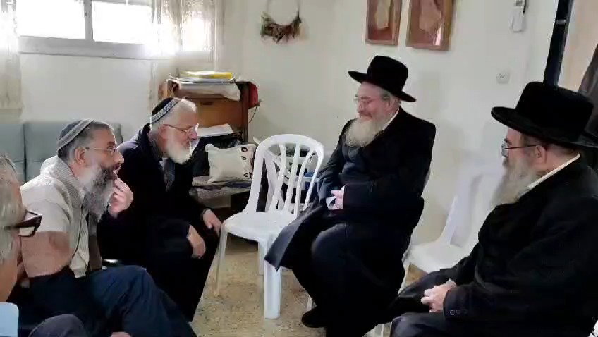 האדמו"ר מקרלין בניחום משפחת ארליך
