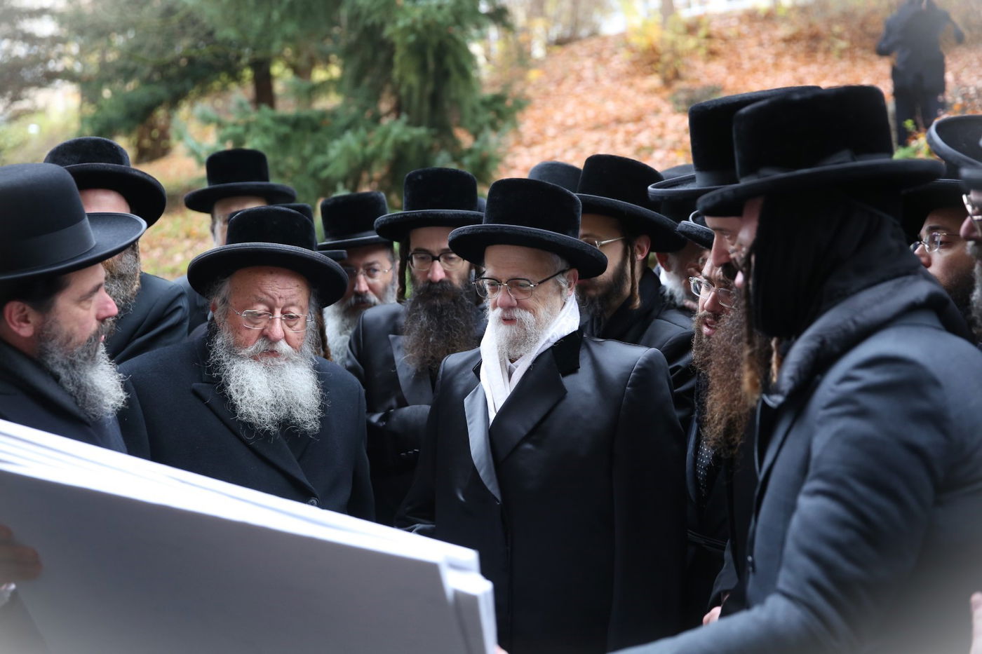 האדמו"ר מסערט ויז'ניץ במארינבארד 