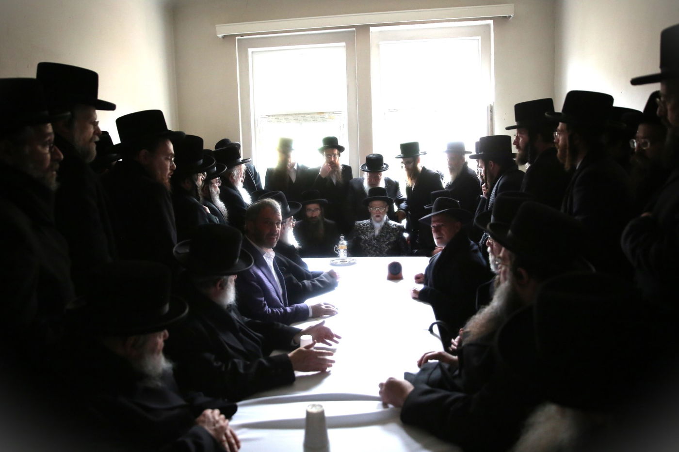 האדמו"ר מסערט ויז'ניץ במארינבארד 