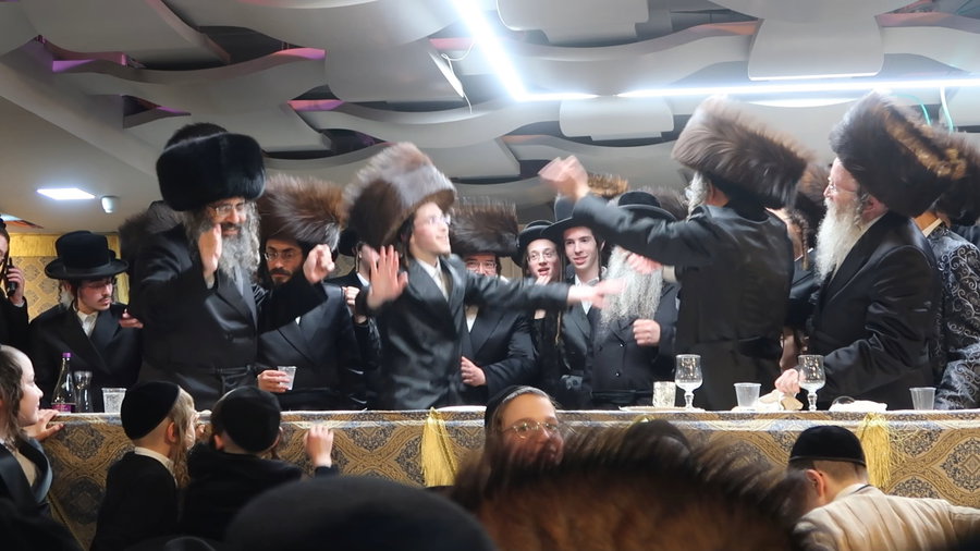 שמחת נישואי נכדת הגה"צ רבי צבי מאיר זילברברג