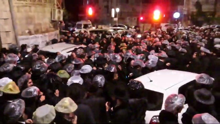 מסע הלוויית הגה"צ רבי שמעון ישראל שפירא זצ"ל
