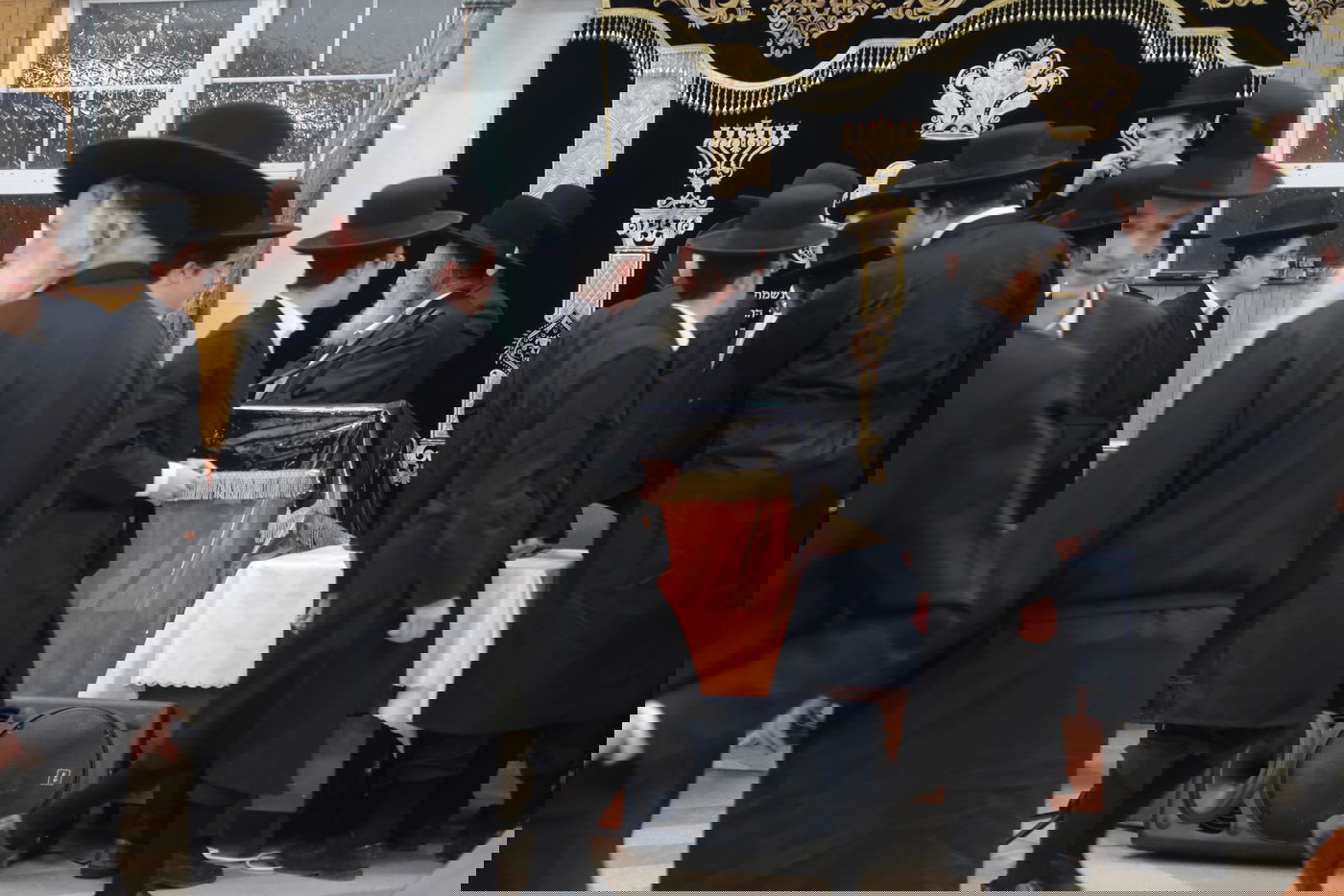 הגה"ח ר' יצחק דוד אלתר בביקור חיזוק בלונדון