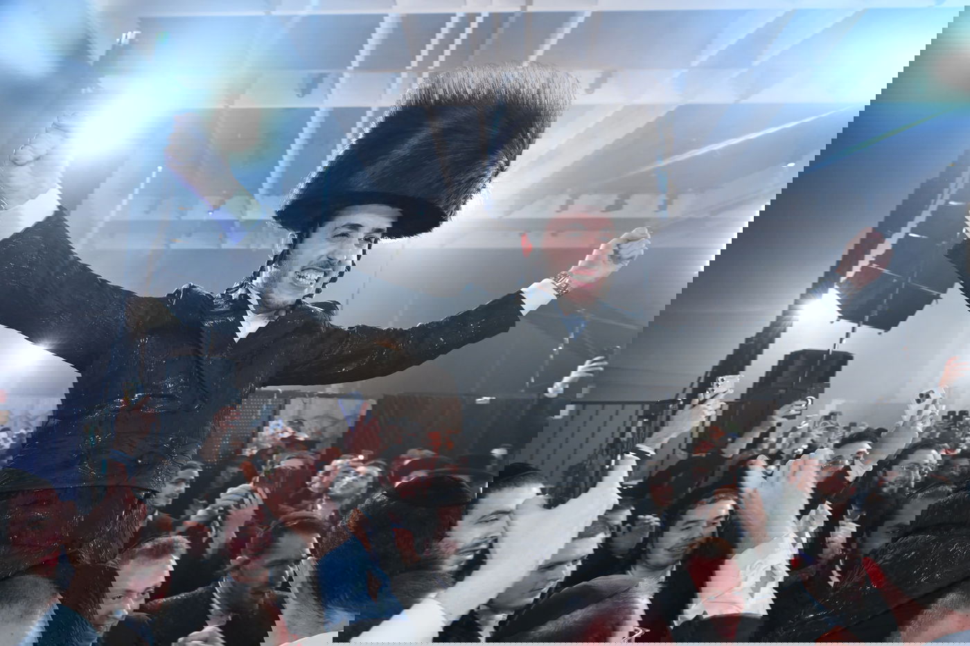 החתונה של שמוליק סוכות