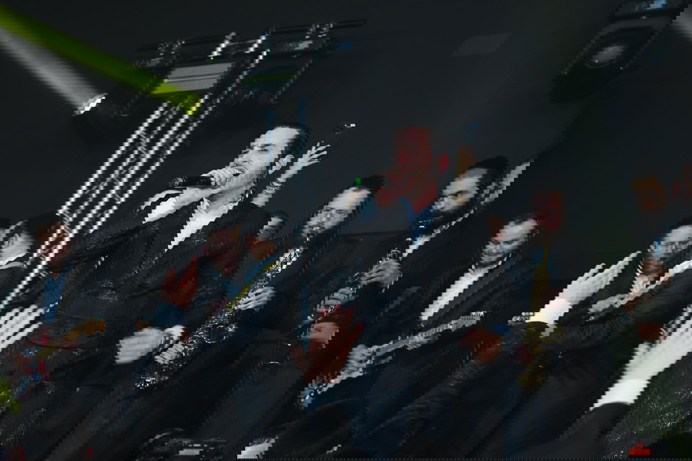 החתונה של שמוליק סוכות