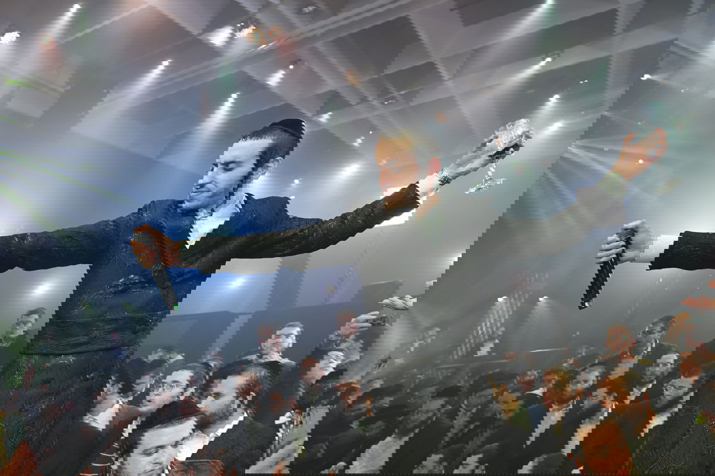 החתונה של שמוליק סוכות