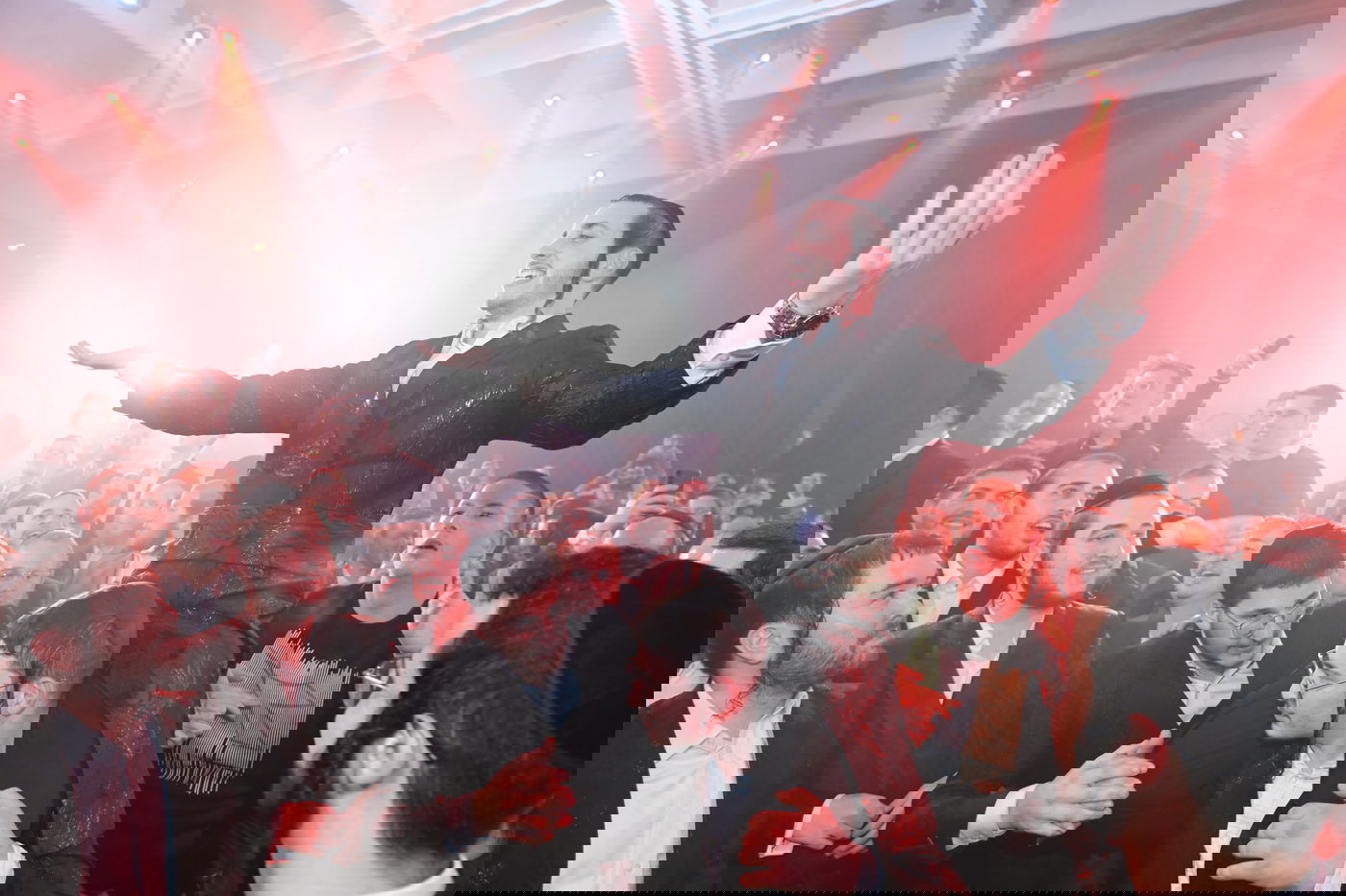 החתונה של שמוליק סוכות