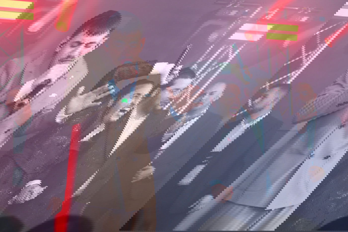 החתונה של שמוליק סוכות