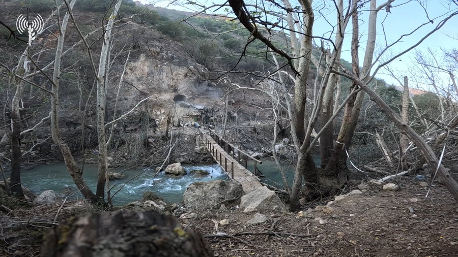 לוחמי צה"ל משלדג חוצים את הליטאני