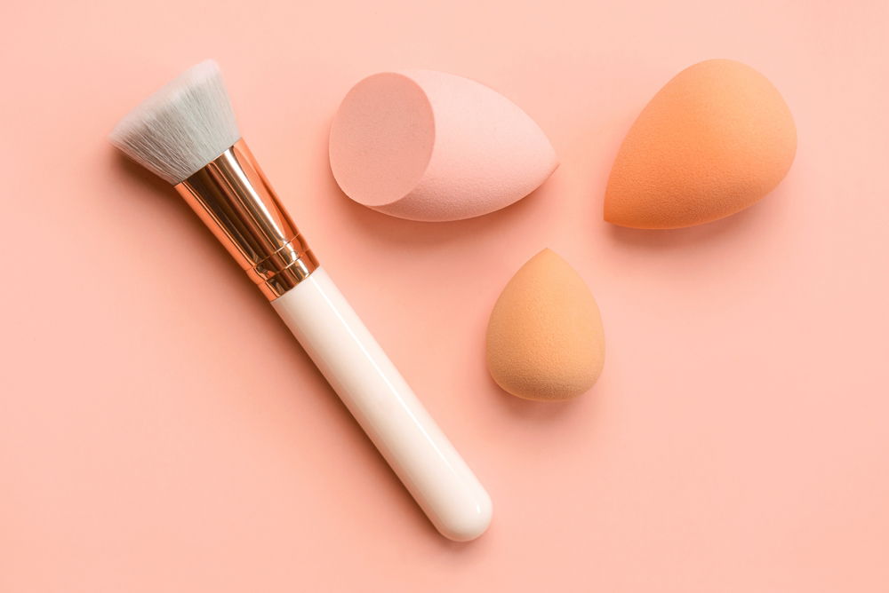 מברשת שטוחה למייקאפ