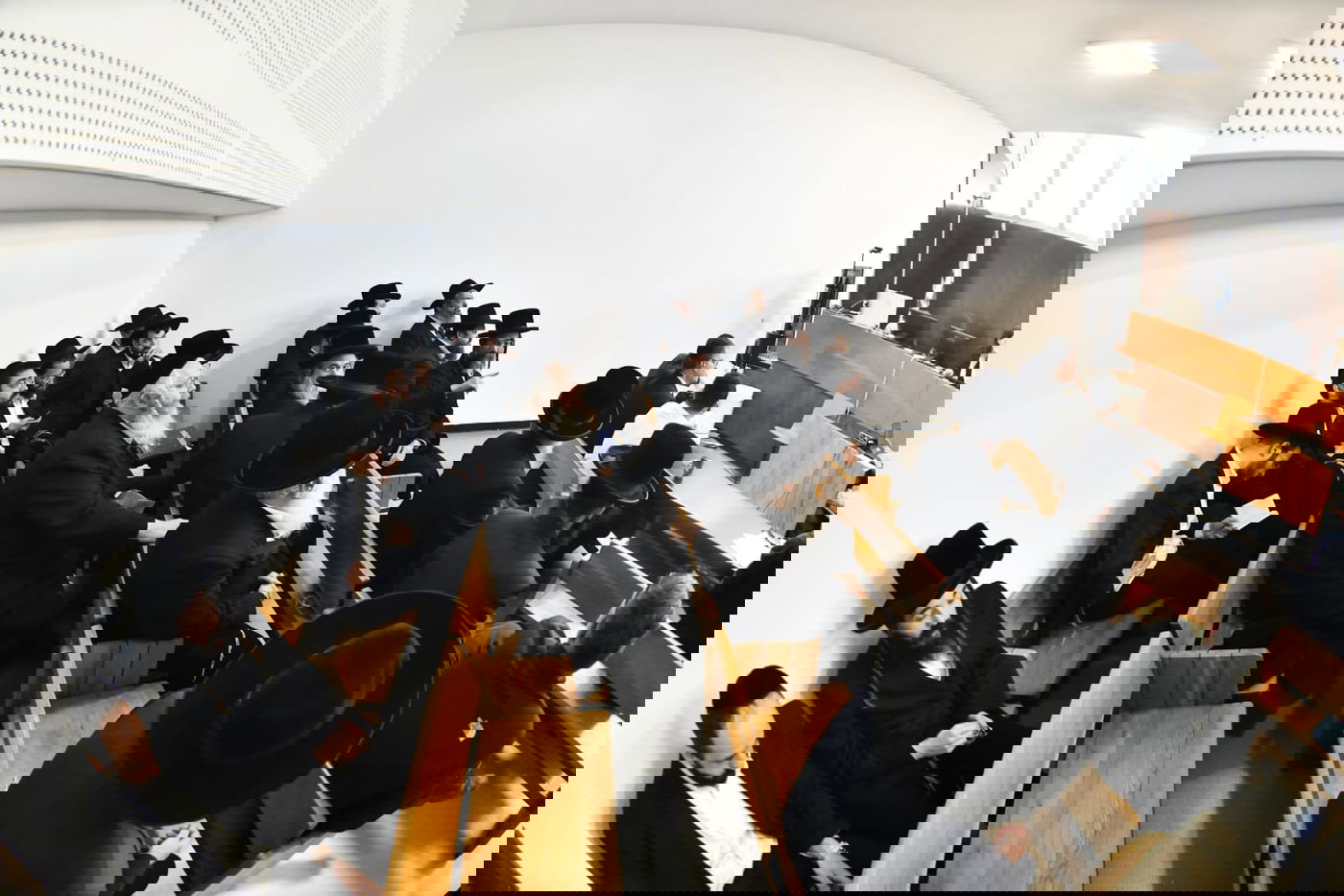 חרדים בבית משפט השלום בתל אביב