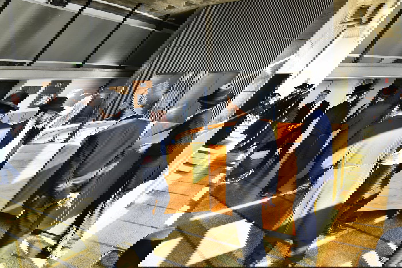 חרדים בבית משפט השלום בתל אביב