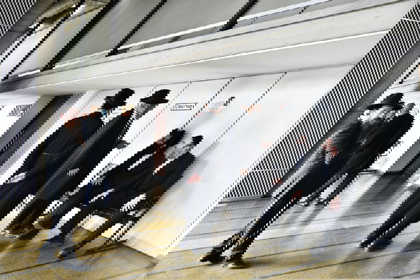 חרדים בבית משפט השלום בתל אביב