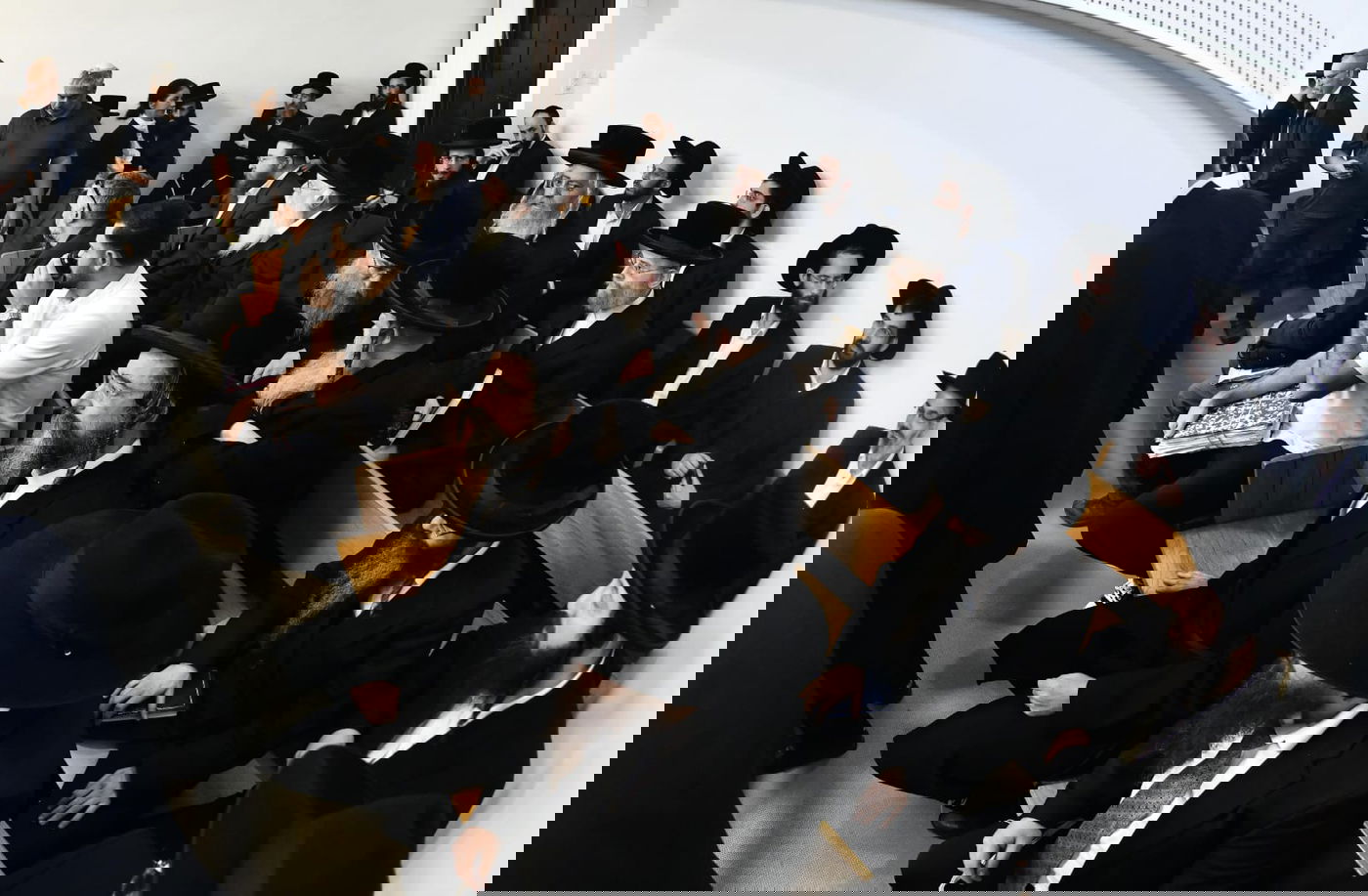 חרדים בבית משפט השלום בתל אביב