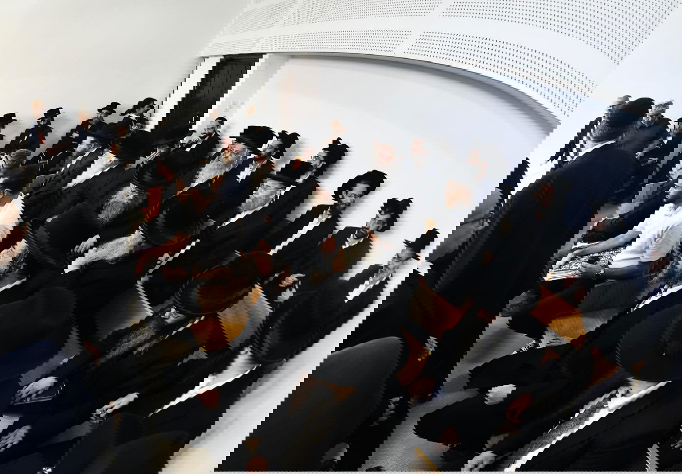 חרדים בבית משפט השלום בתל אביב