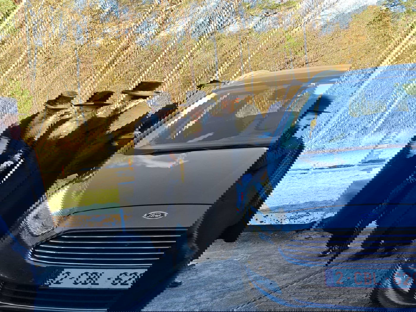 האדמו"ר מפשעווארסק בעליה לציון אביו האדמו"ר זצ"ל