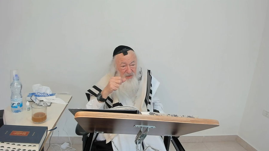הרב יעקב דוד סטפנסקי בשיעור על מסכת יומא