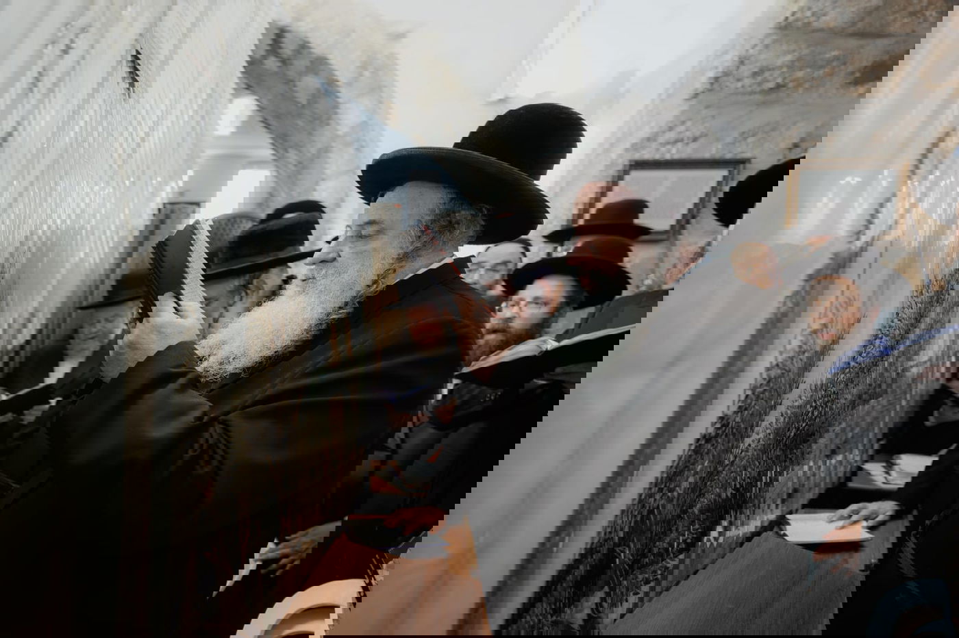 הגאון רבי שאול אלתר ב'קבר רחל'