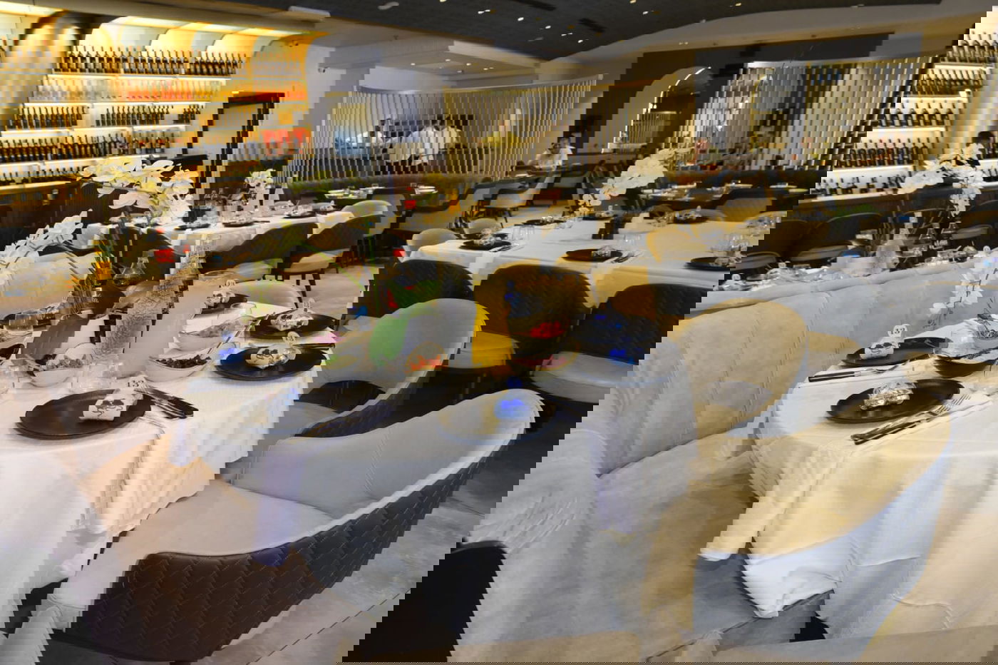 כל פרט בעיצוב מתוכנן בקפידה כדי להבטיח לכם ולאורחיכם חוויה בלתי נשכחת