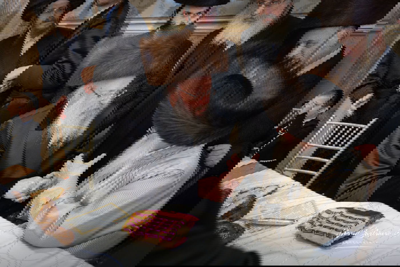 שמחת נישואי נכד האדמו"ר ממשכנות הרועים בלונדון