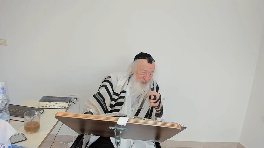 הרב יעקב דוד סטפנסקי בשיעור על מסכת יומא