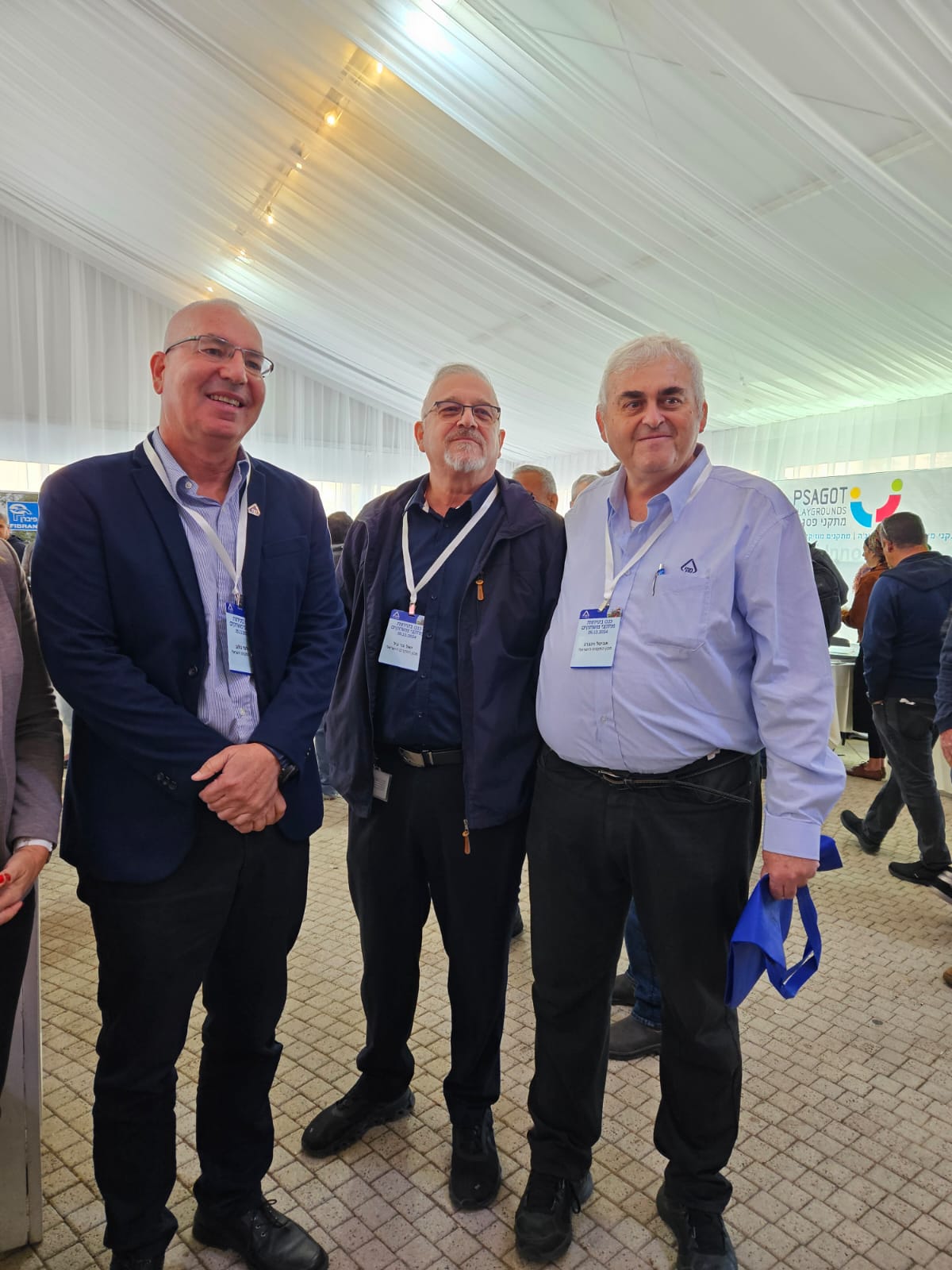 מארגני הכנס לבטיחות מתקני משחקים 