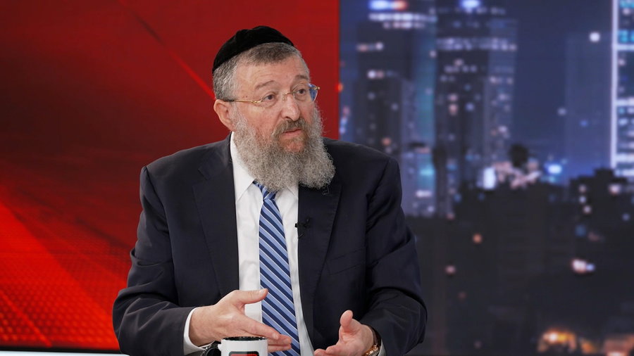 צפו בדברים