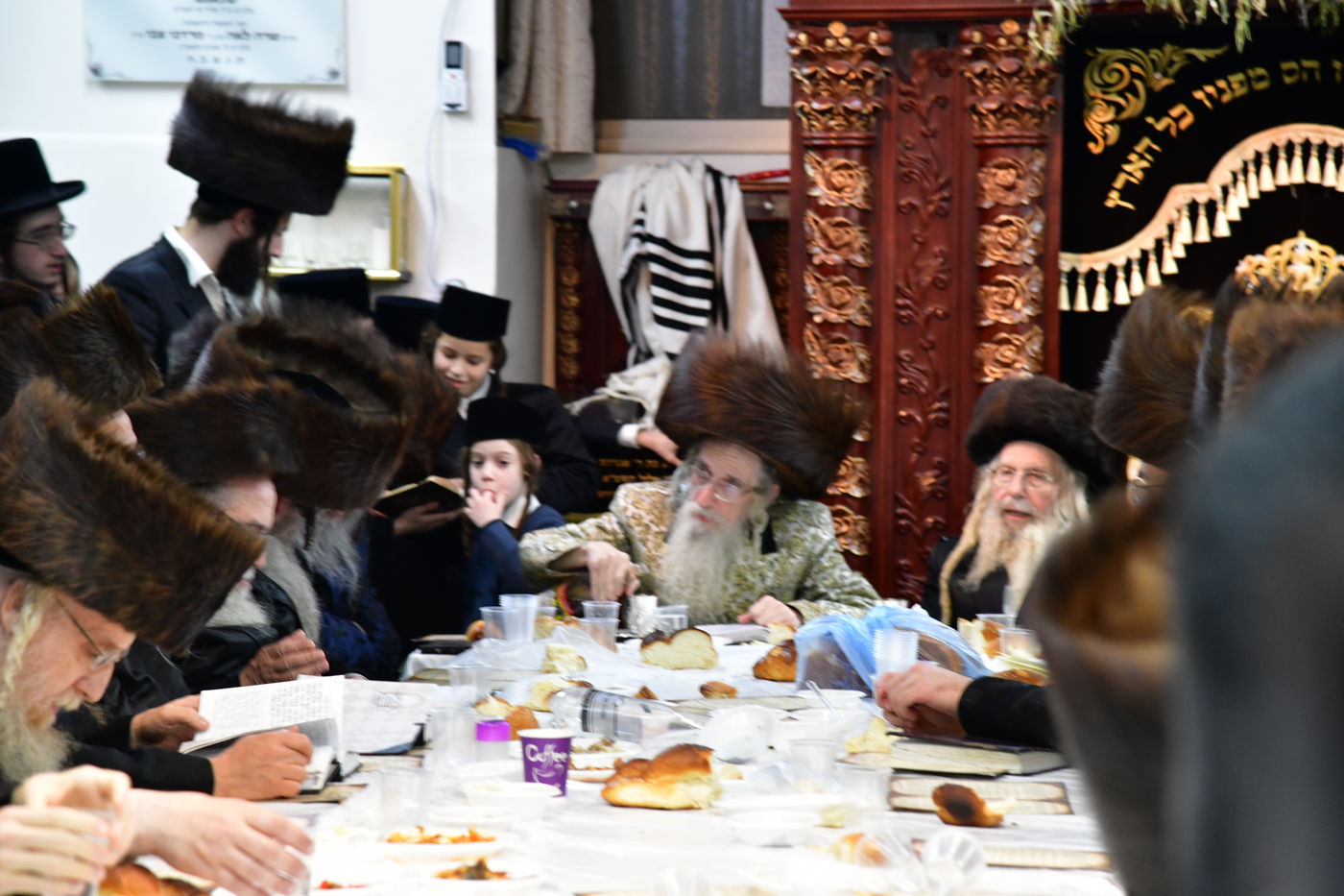 האדמו"ר ממעליץ שבת ברובע ז' 