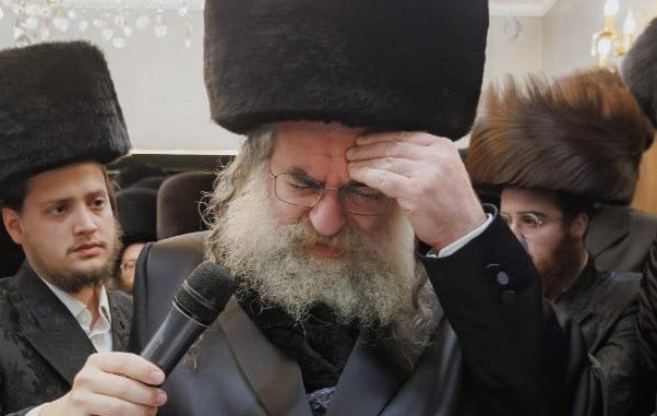ראש הישיבה התייפח: "לחטופים אין
אפילו כרית לבכות עליה"
