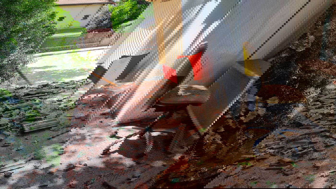 חלק מההרס שנוצר בעקבות הפגיעה