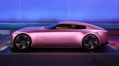 הדמייה של מראה רכב עתידני