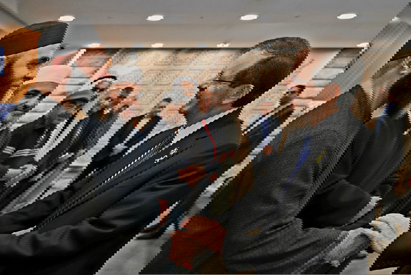 נשיא המדינה והמנהיגים והאימאמים הערבים