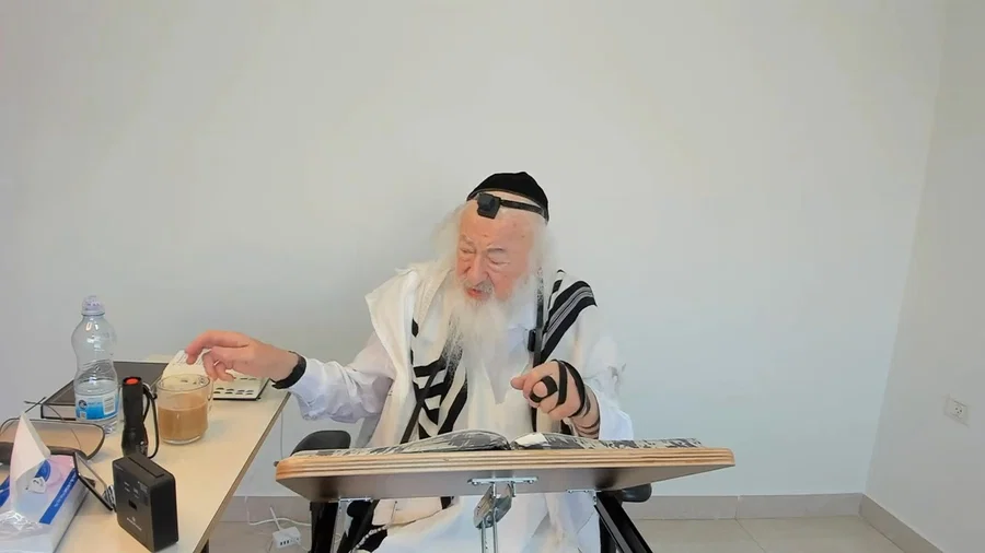 הרב יעקב דוד סטפנסקי בשיעור על מסכת יומא