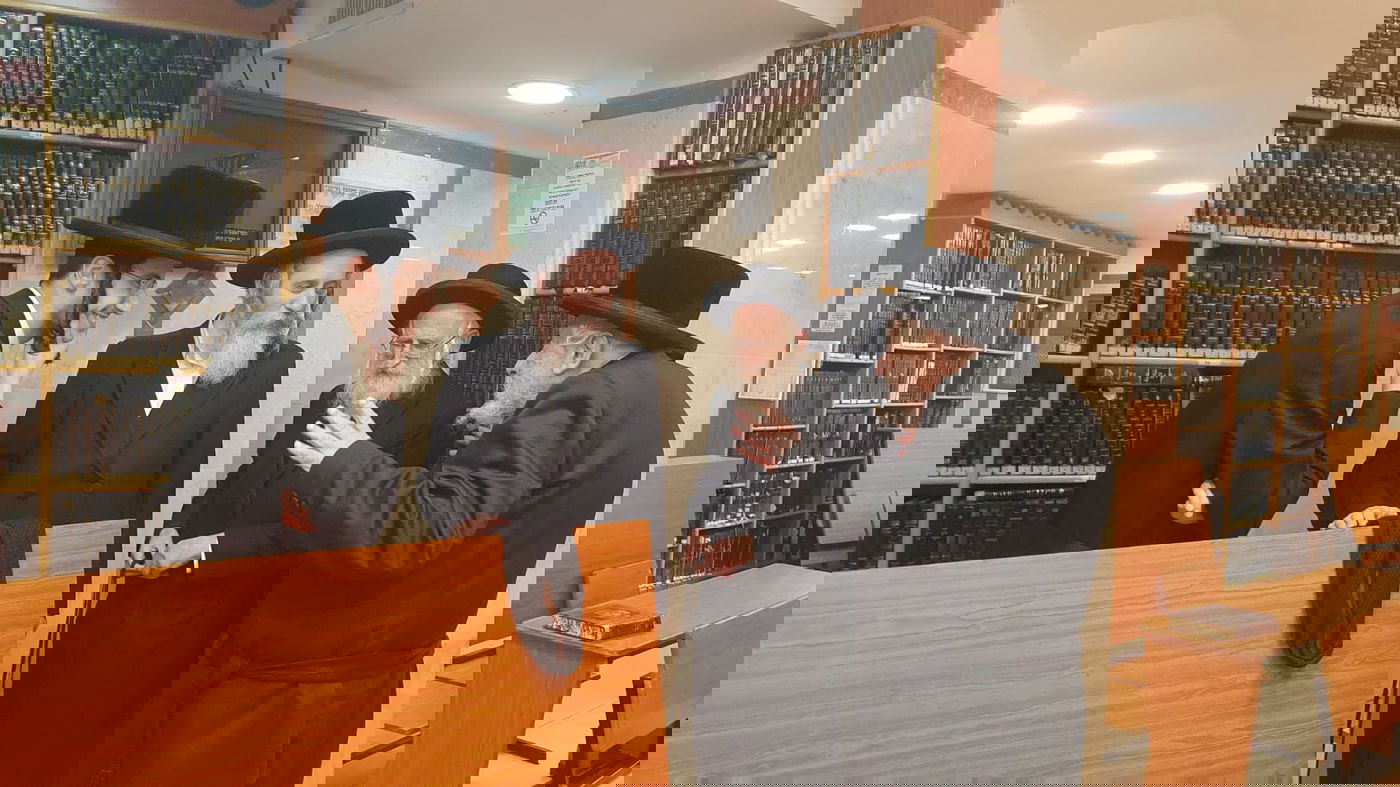 האדמו"ר מרחמסטריווקא ספרינג וואלי בביקור אצל האדמו"ר מקופיטשניץ