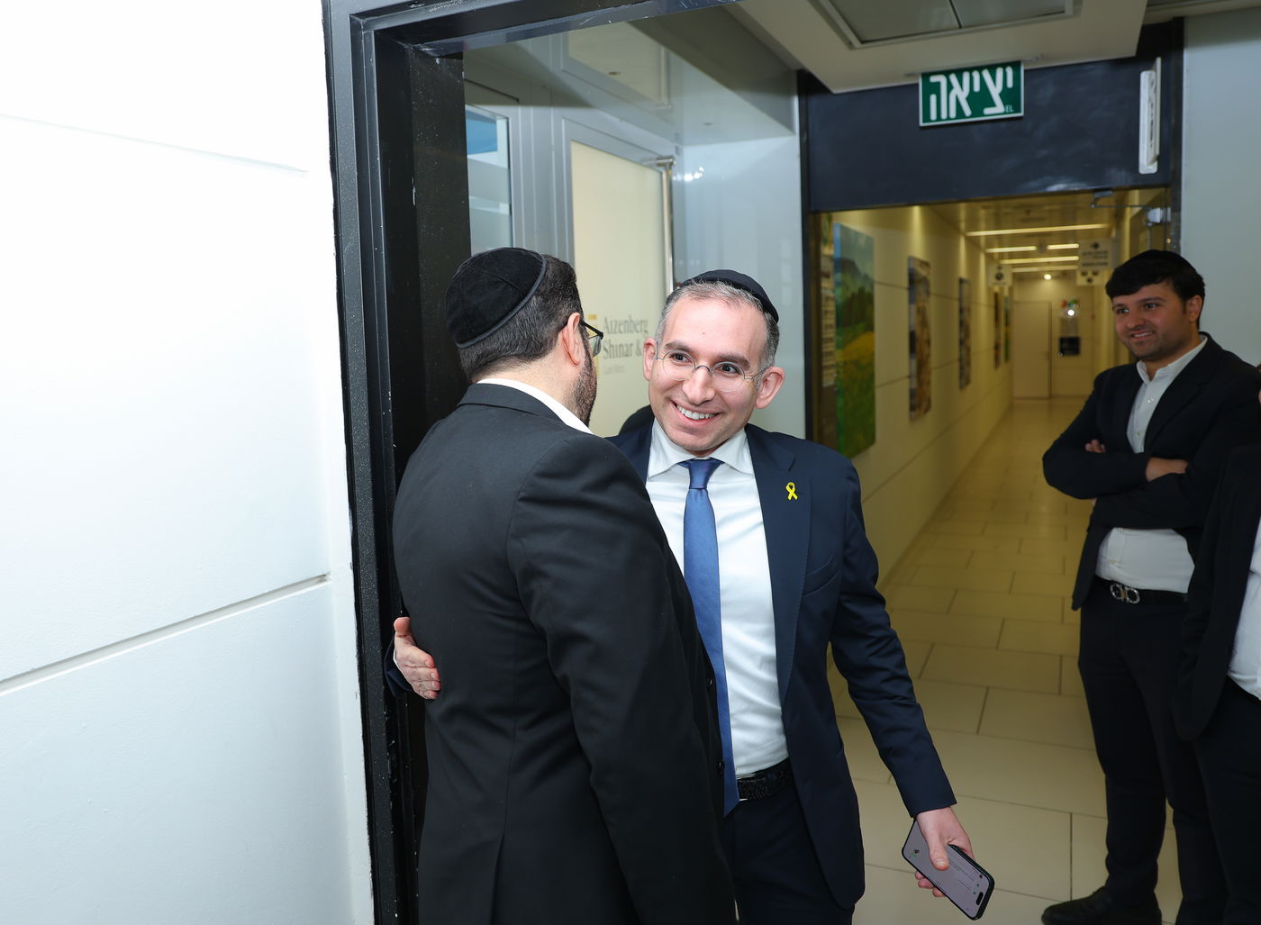 סיור מקצועי בקמפוס קמא טק בבני ברק, עם שר העבודה יואב בן צור