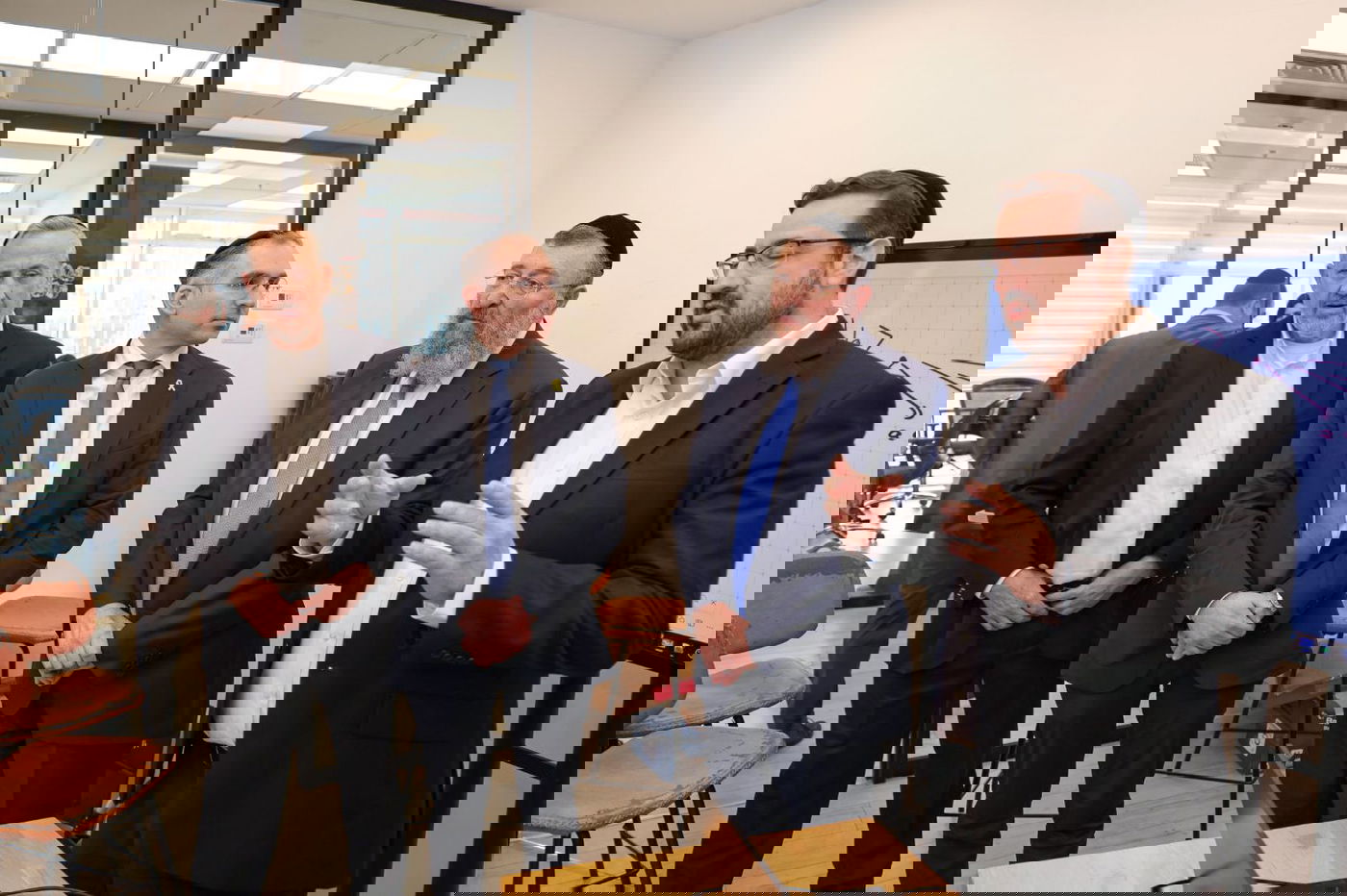 סיור מקצועי בקמפוס קמא טק בבני ברק, עם שר העבודה יואב בן צור