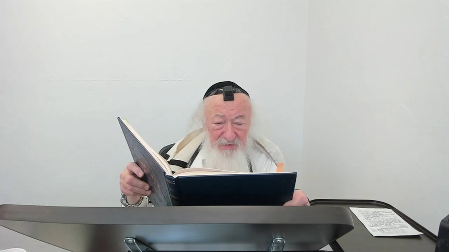 הרב יעקב דוד סטפנסקי בשיעור על מסכת יומא